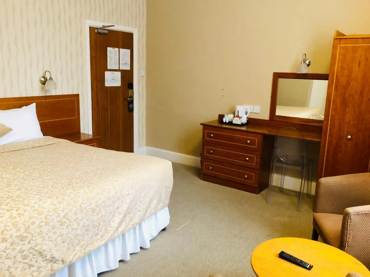 The Ocean View Hotel 본머스